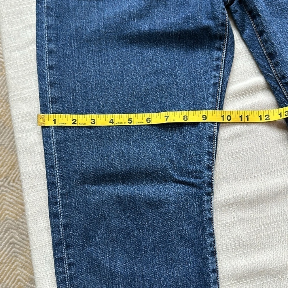 Levi's 502 Blue Denim Jeans - Picture 8 of 12